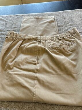 Men’s Khaki Pants